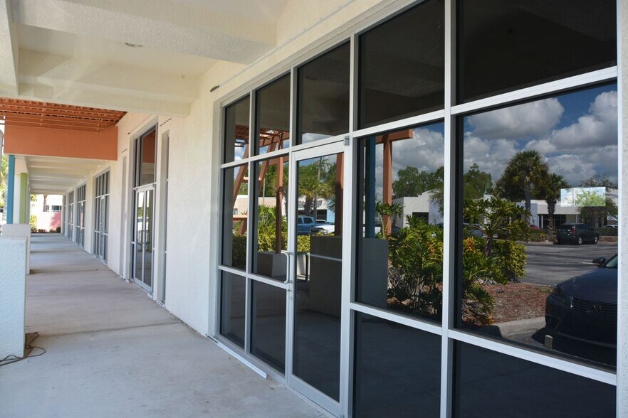 More Photos Of 18316 Murdock Cir, Port Charlotte Office For Lease