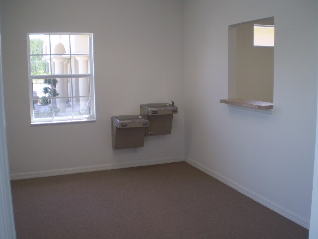 More Photos Of 1136-1138 Cypress Glen Cir, Kissimmee Medical For Sale