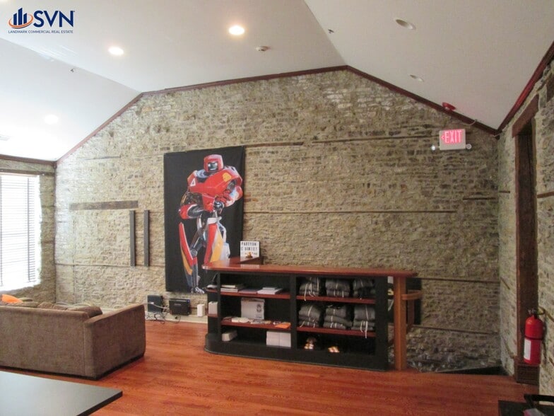 More Photos Of 27 W State St, Geneva Storefront Retail Office For Sale