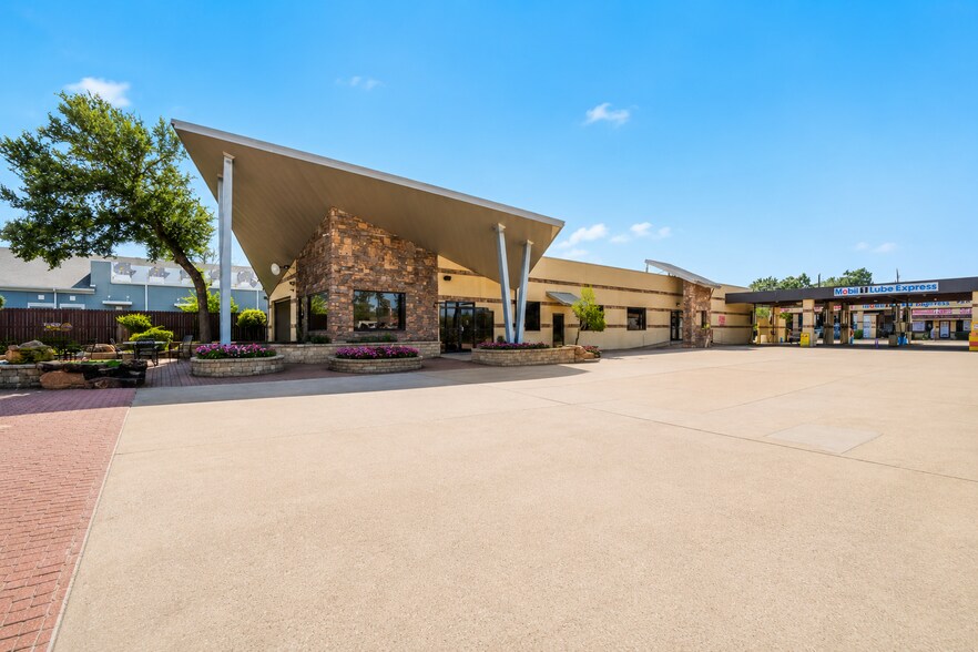 More Photos Of 3211 Fm-1960 Rd, Houston Carwash For Sale