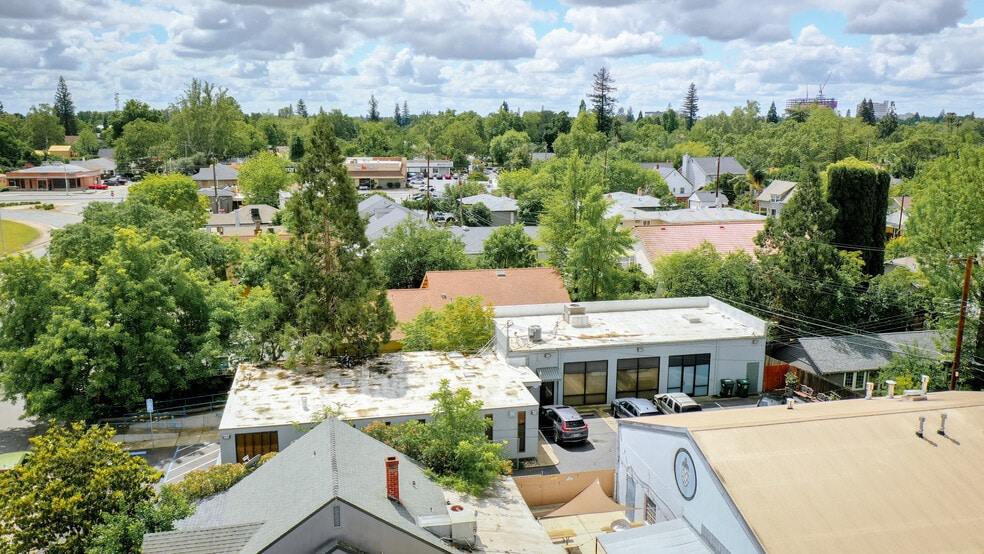 More Photos Of 874 57th St, Sacramento Office For Sale