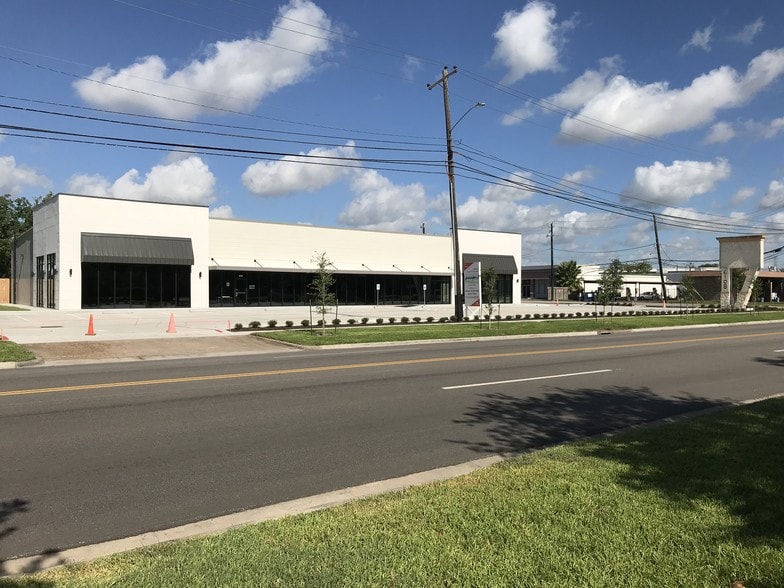 6108 S Rice Ave, Houston, TX 77081 Retail For Lease