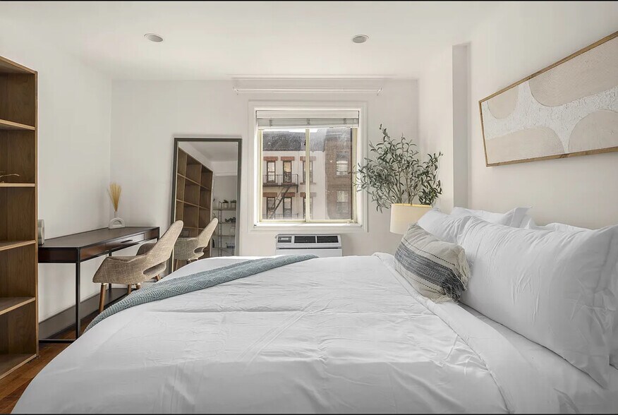 More Photos Of 15 St. Marks Pl, New York Apartments For Sale