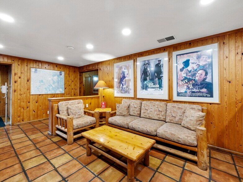 More Photos Of 535 S Main St, Moab Hotel For Sale