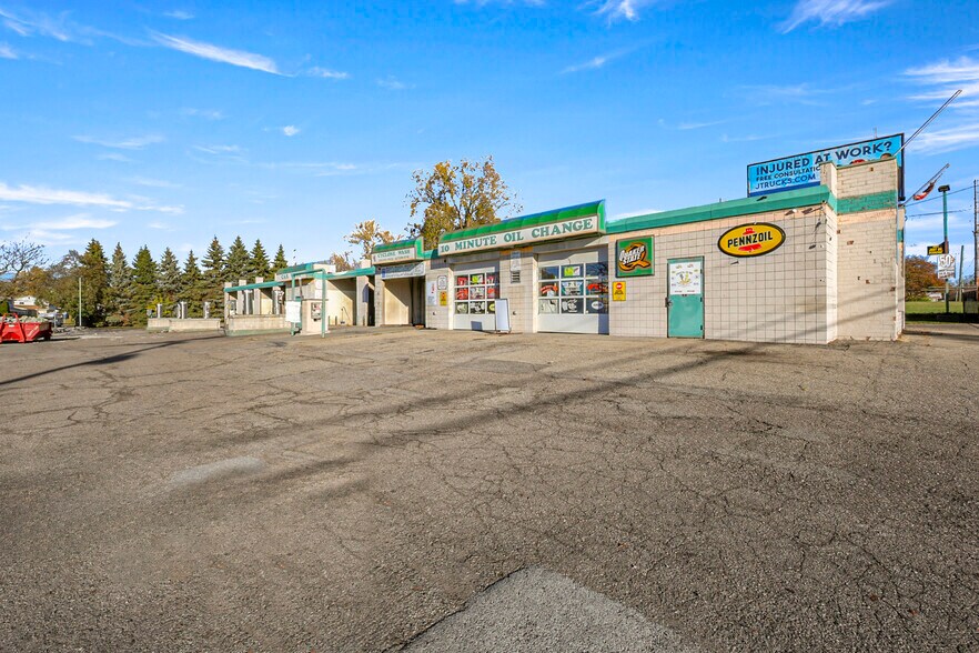 More Photos Of 3422 Flushing Rd, Flint Auto Repair For Sale
