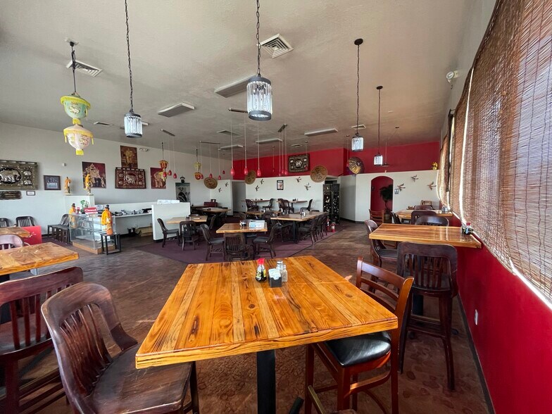 More Photos Of 5676 S 1900 W, Roy General Retail For Sale