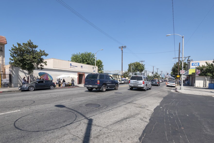 More Photos Of 4620 S Central Ave, Los Angeles Storefront For Sale