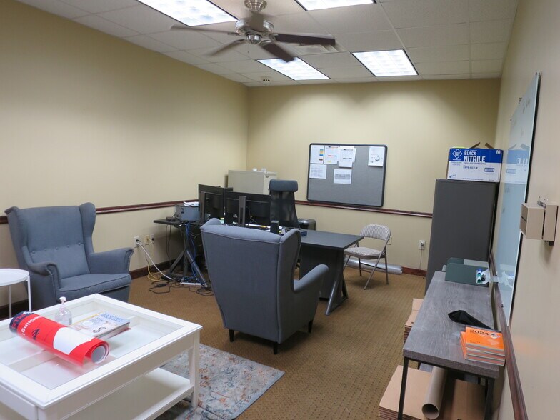 More Photos Of 3394 Winchester Rd, Memphis Warehouse For Sale