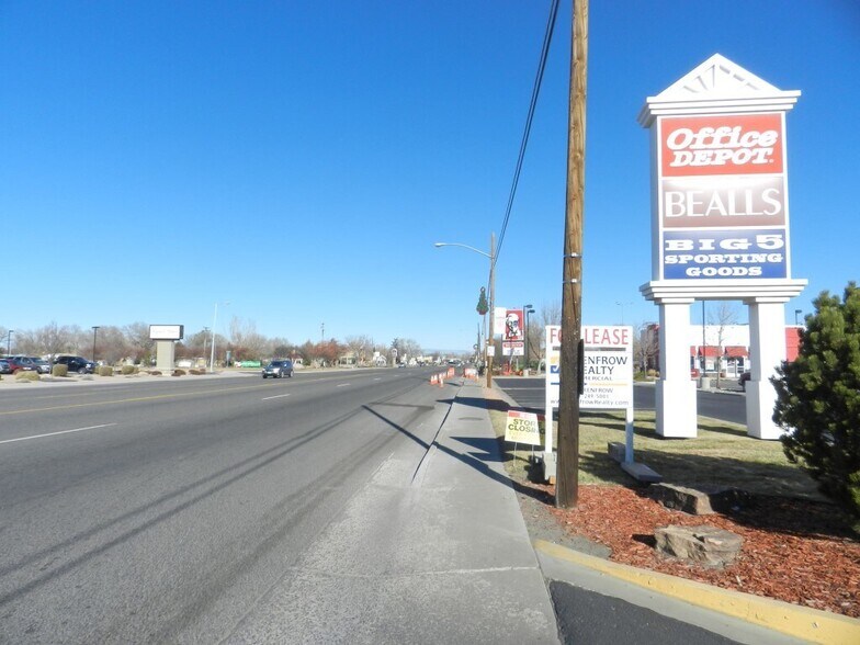 More Photos Of 2267 S Townsend Ave, Montrose Department Store For Sale