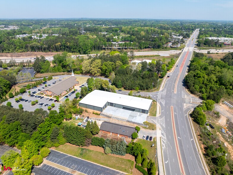 More Photos Of 1500 Union Hill Rd, Alpharetta Manufacturing For Lease