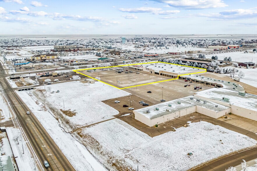 More Photos Of 1505-1601 Kansas Ave, Liberal Unknown For Lease