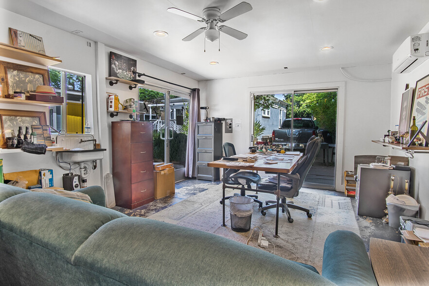 More Photos Of 4760 York Blvd, Los Angeles Office For Lease