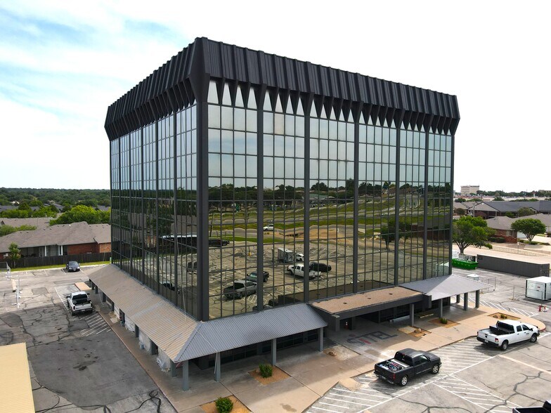 Primary Photo Of 2702 TX-306 Loop, San Angelo Office For Lease