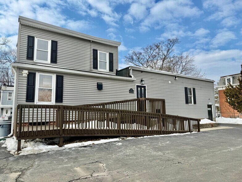 More Photos Of 45 Quassaick Ave, New Windsor Township Medical For Sale