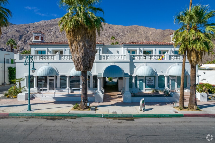 More Photos Of 353 S Palm Canyon Dr, Palm Springs Medical For Lease