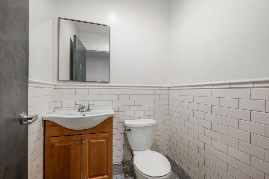 More Photos Of 273 Lenox Ave, New York Storefront Retail Office For Sale