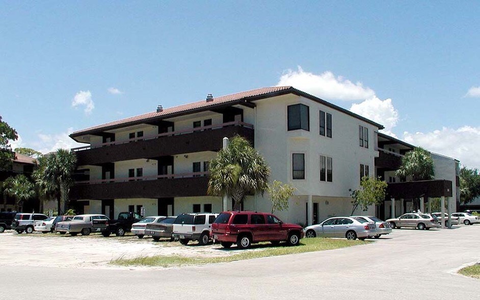 More Photos Of 3355 Burns Rd, Palm Beach Gardens Medical For Lease