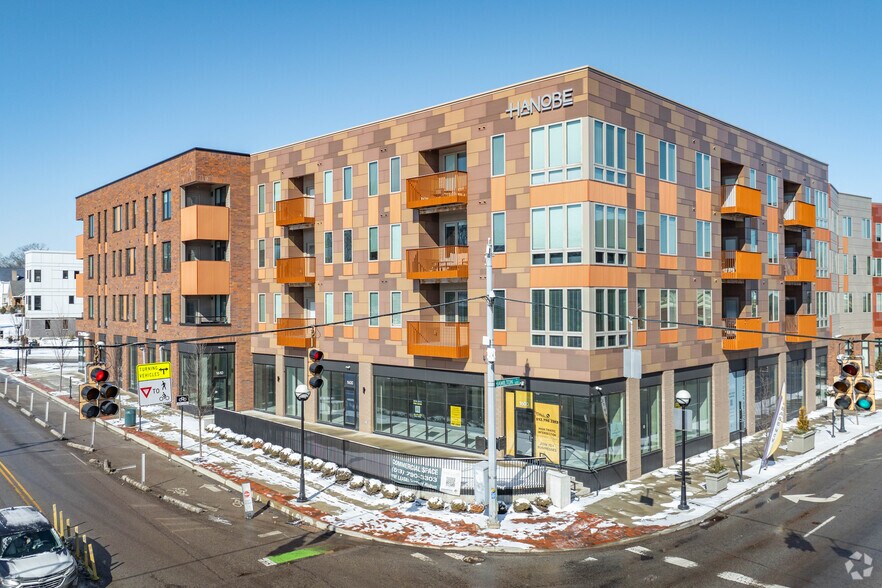 More Photos Of 6211 W Hamilton Ave, Cincinnati Apartments For Lease