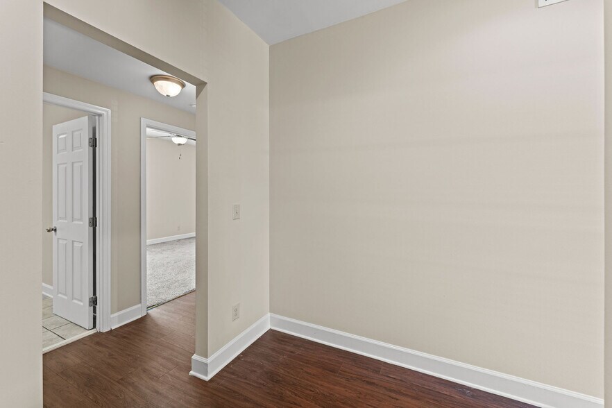 More Photos Of 403 Meador Dr, Tuscaloosa Multifamily For Sale