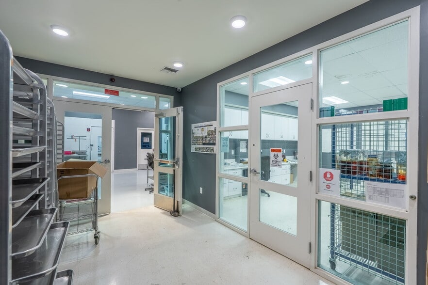 More Photos Of 4111 Brew Master Dr, Ceres Warehouse For Sale