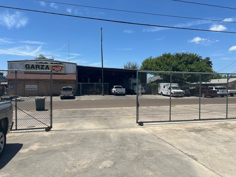 Primary Photo Of 2307 Davis Ave, Laredo Land For Sale