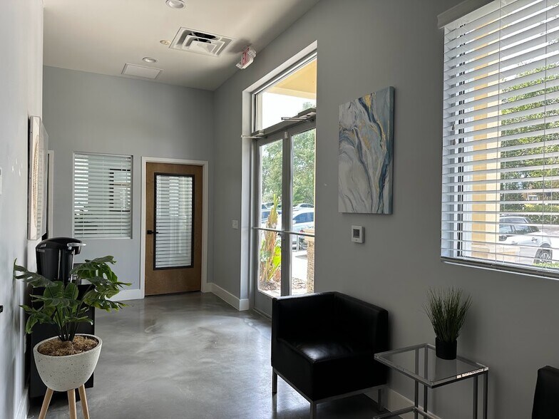 More Photos Of 760 Currency Cir, Lake Mary Medical For Lease