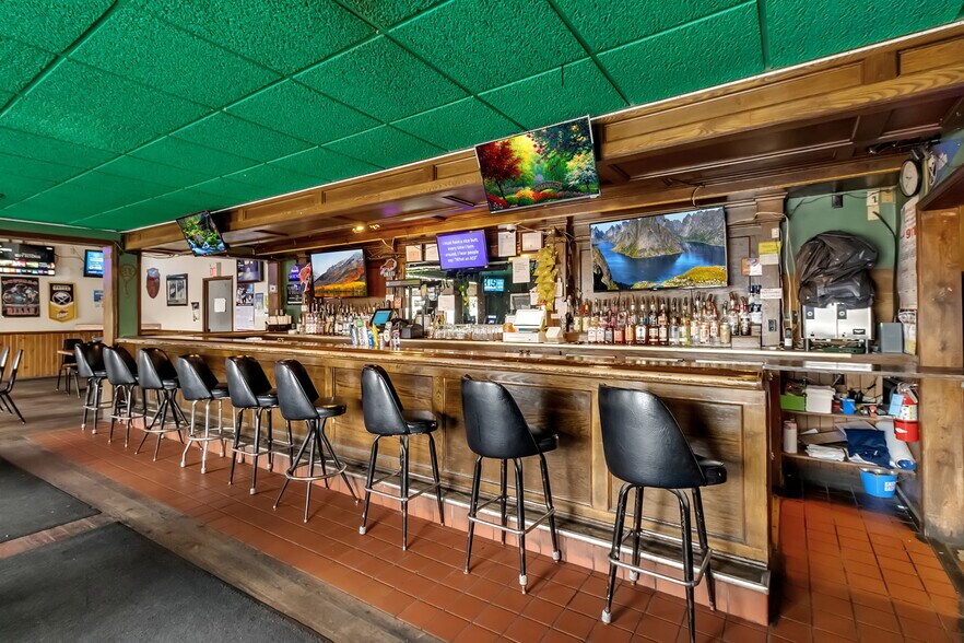 More Photos Of 2794 Harlem Rd, Cheektowaga Storefront Retail Residential For Sale