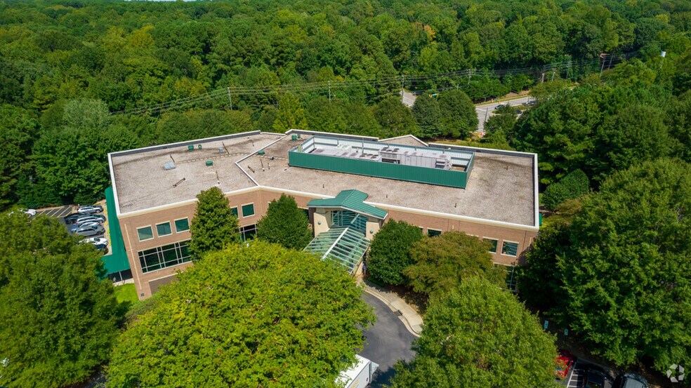 More Photos Of 1505 SW Cary Pky, Cary Medical For Lease