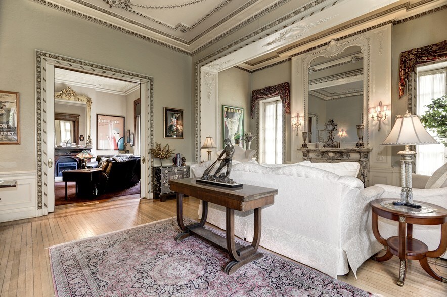 More Photos Of 106 E Chase St, Baltimore Office Residential For Sale