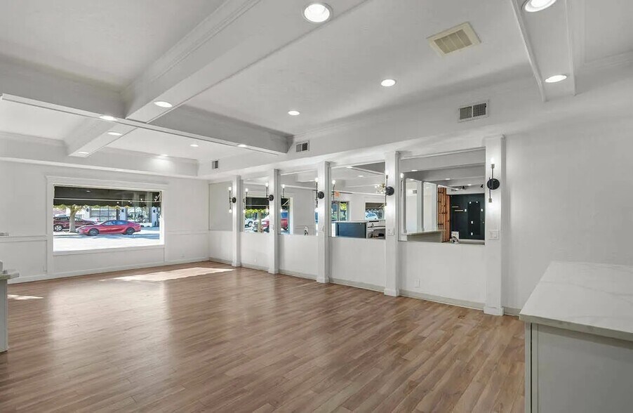 More Photos Of 1506-1524 Northwest Blvd, Coeur d'Alene Storefront Retail Office For Lease