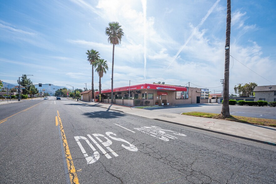 More Photos Of 127 W 40th St, San Bernardino General Retail For Sale