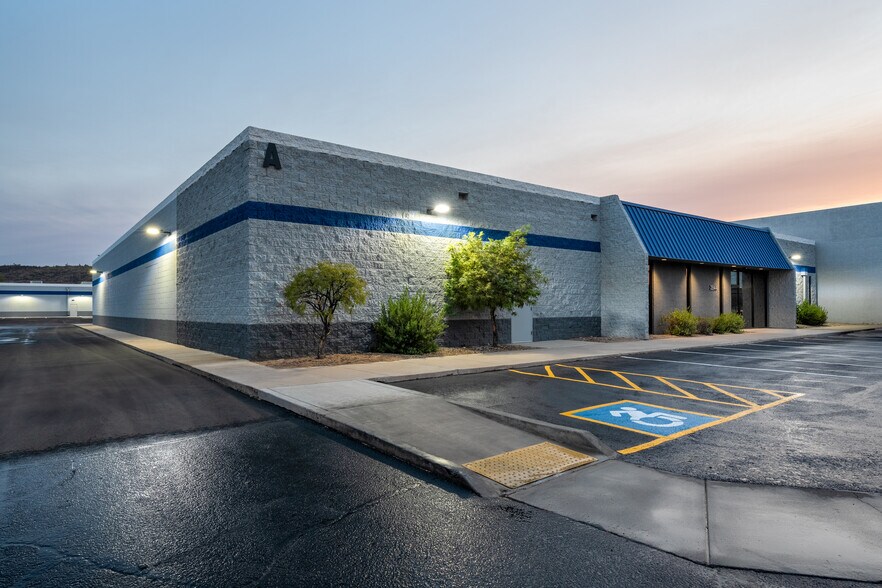 More Photos Of 2844 W Deer Valley Rd, Phoenix Service For Sale