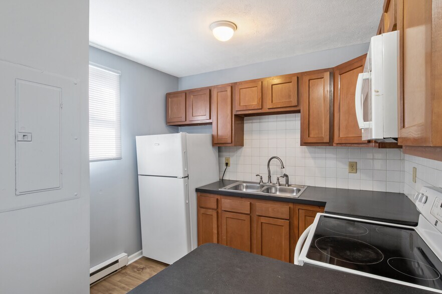 More Photos Of 1002 Butternut St, Syracuse Apartments For Sale
