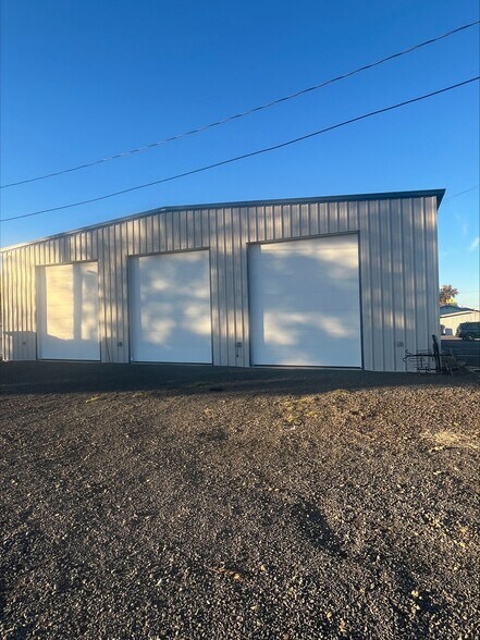 More Photos Of 84722 Highway 11, Milton-Freewater Flex For Sale