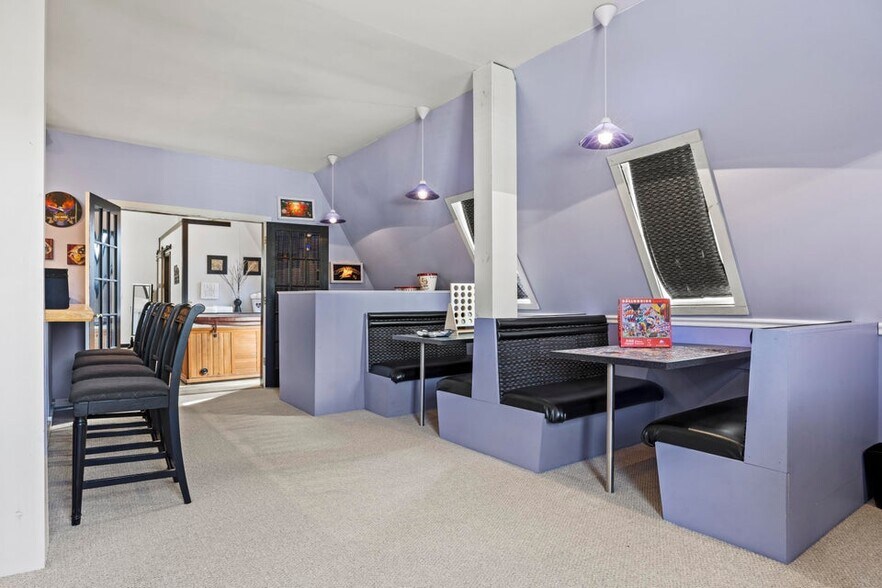 More Photos Of 245 Arundel Rd, Kennebunkport Lodge Meeting Hall For Sale