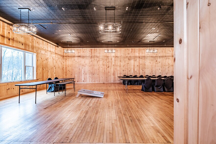 More Photos Of 184 Route 108, Rumford Freestanding For Sale