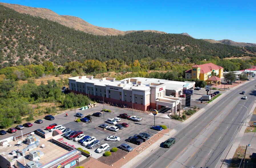 More Photos Of 26137 US Highway 70, Ruidoso Downs Restaurant For Sale