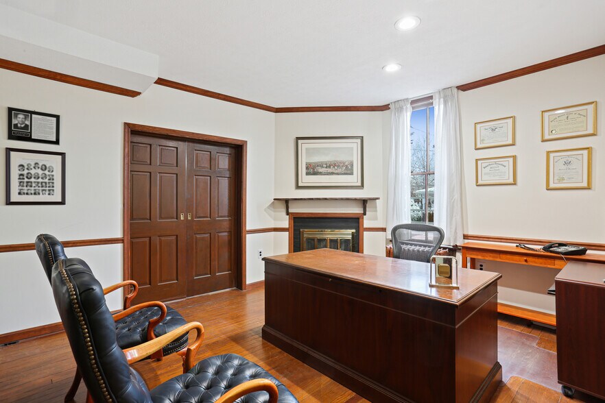 More Photos Of 101 S Washington St, Rockville Office For Sale