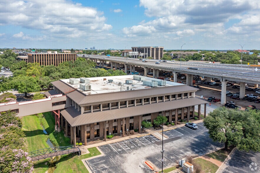 More Photos Of 7700 Chevy Chase Dr, Austin Unknown For Lease