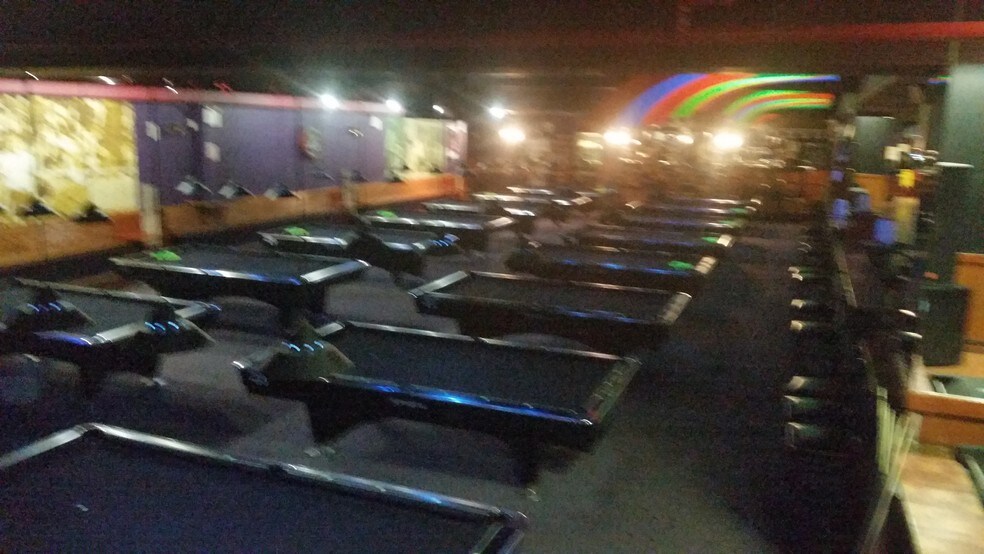 More Photos Of 2301 Jerome Ave, Bronx General Retail For Lease