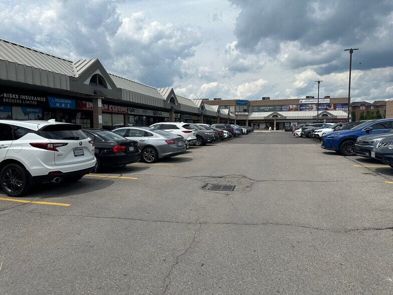 Primary Photo Of 398 Steeles Ave W, Vaughan Unknown For Lease