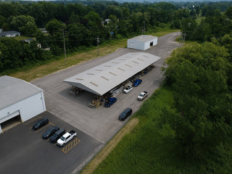 More Photos Of 5912 N Burdick St, East Syracuse Warehouse For Lease