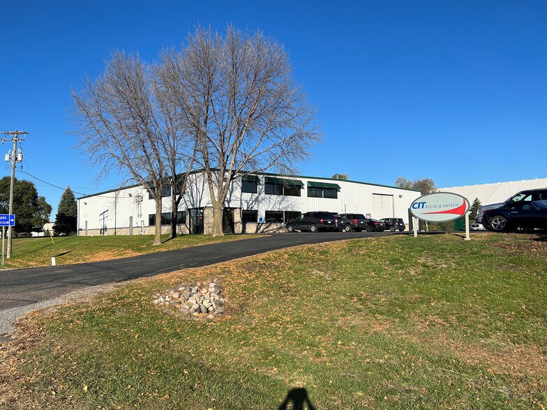 More Photos Of 14680 James Rd, Rogers Warehouse For Sale