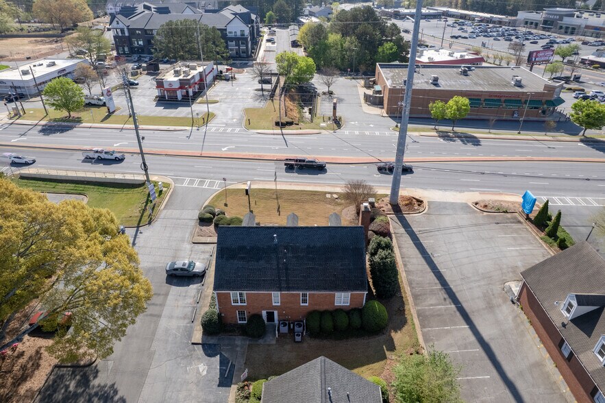 More Photos Of 2615 Sandy Plains Rd, Marietta Medical For Sale
