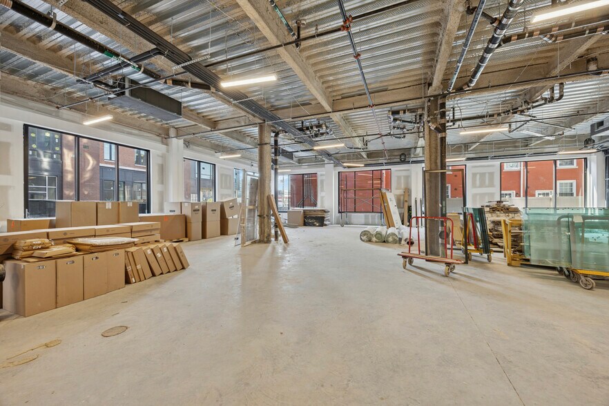 More Photos Of 700 N Delaware Ave, Philadelphia Apartments For Lease