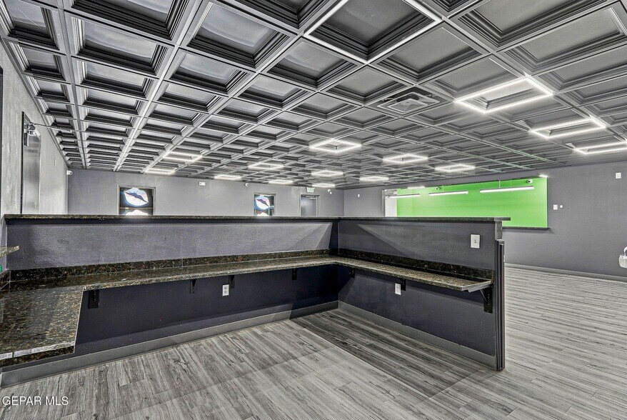 More Photos Of , Sunland Park Flex For Sale