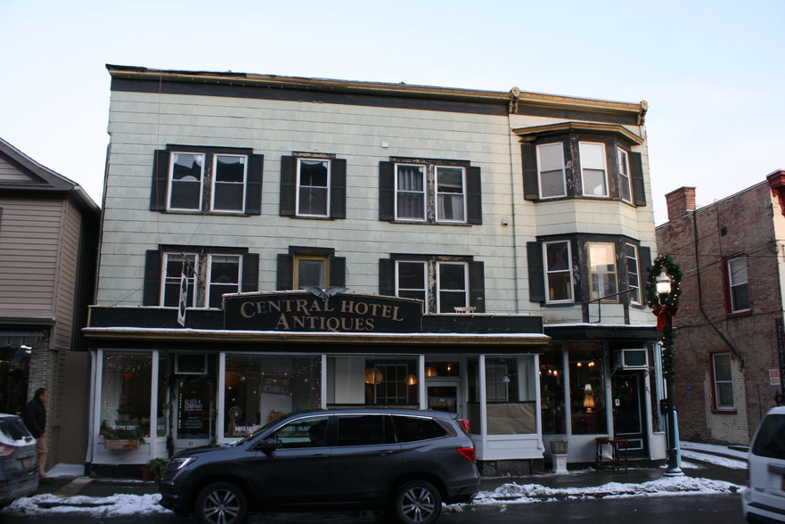 Primary Photo Of 83 Partition St, Saugerties Storefront Retail Residential For Lease