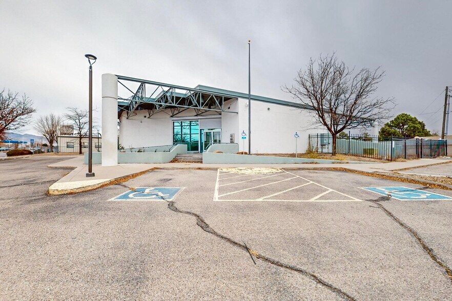 More Photos Of 6410 Gibson Blvd SE, Albuquerque Bank For Sale