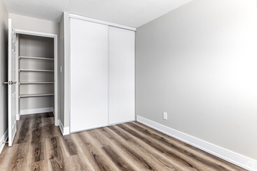 More Photos Of 112 Breckenridge Dr, Kitchener Apartments For Sale