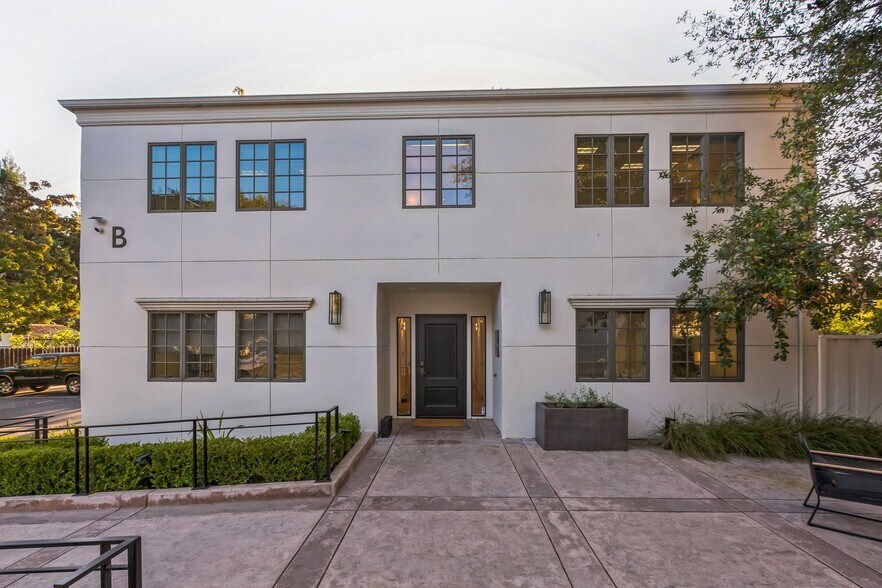 More Photos Of 120B Santa Margarita Ave, Menlo Park Office For Lease